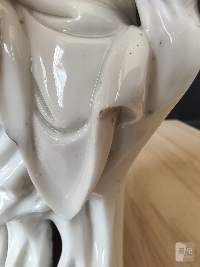 A dehua figure of a Guanyin and child - 图9